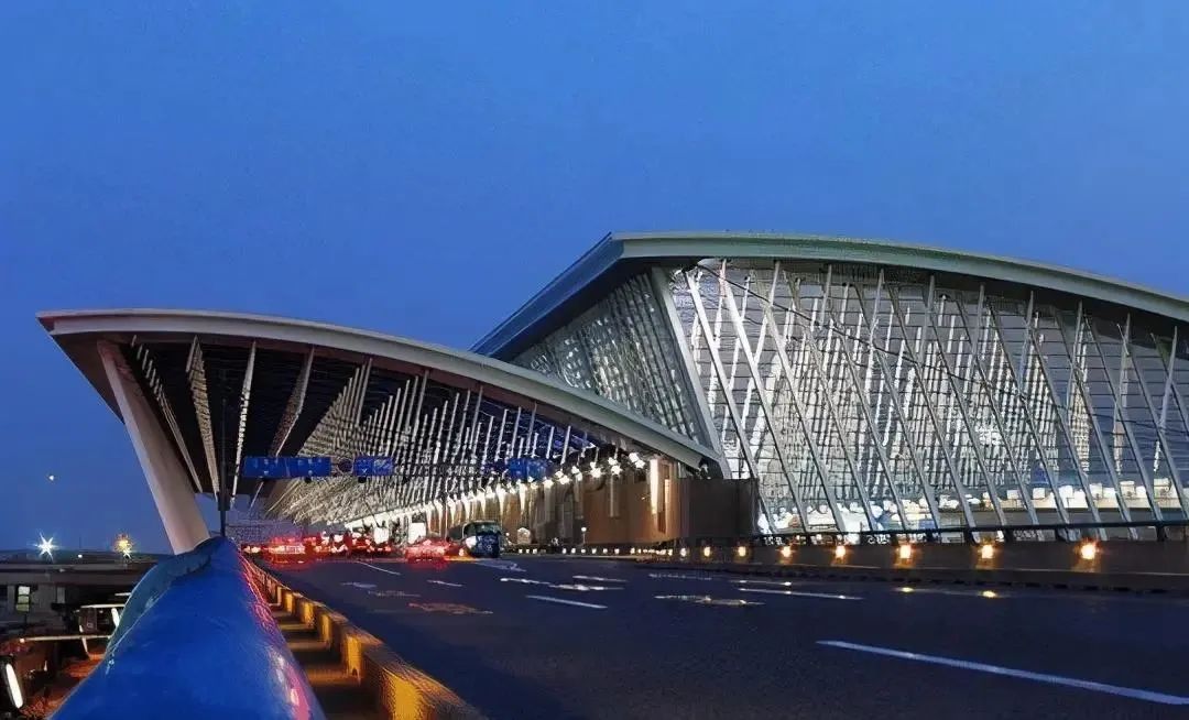 中国最“霸气”城市：拥有8座机场，20万亿资源，禁止外国人进入
