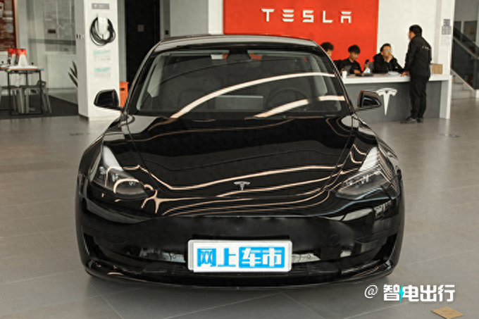 特斯拉Model 3清库！历史最低22.04万！新款贵近4万，买谁？