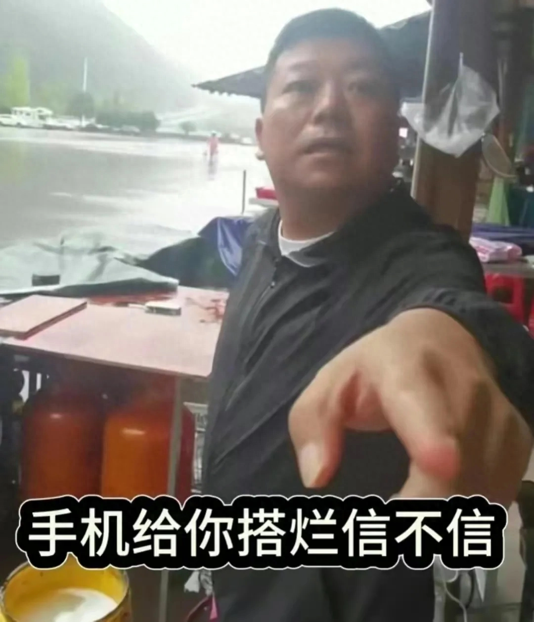 越闹越大！张家界打人事件后续：被打者已住院，警方回应引争议